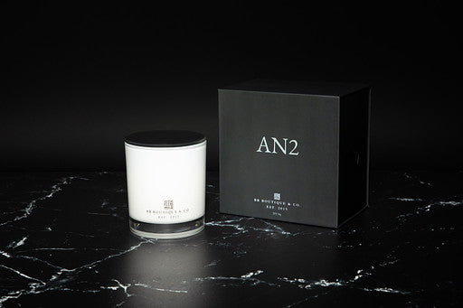 AN2 Candle and Box