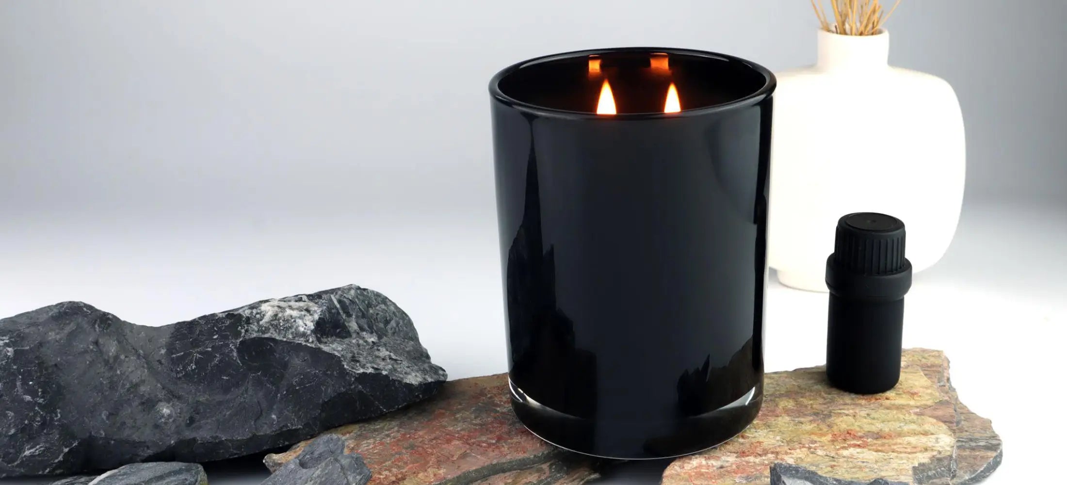 The Role of Fragrance in Luxury Candles